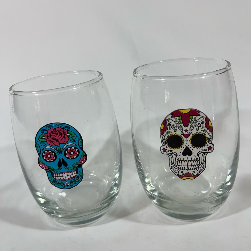 SUGAR SKULL DAY OF THE DAY HALLOWEEN 5” STEMLESS WINE GLASSES SET 2 BLUE/WHITE